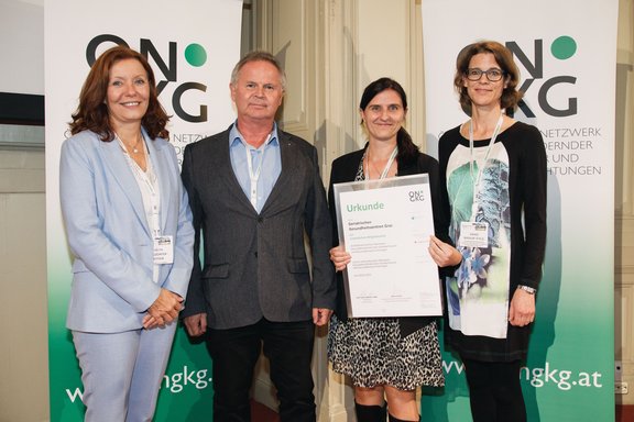 Evelyn Kölldorfer-Leitgeb (ONGKG), Eric Stoiser und Helga Gafiuk (GGZ), Agnes Bergler-Stelzl (BMSGPK)