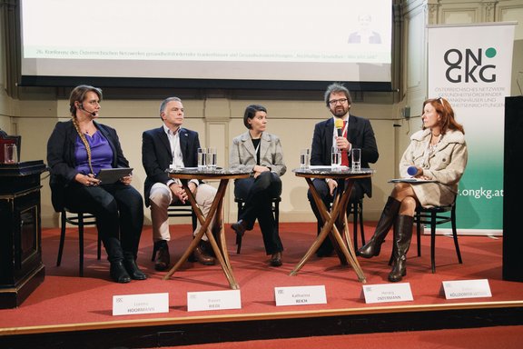 v.l.n.r.: Lorena Hoormann, Rainer Riedl, Katharina Reich, Herwig Ostermann, Evelyn Kölldorfer-Leitgeb