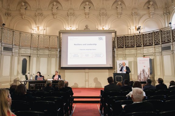 Der wunderschöne Festsaal des Billrothhauses