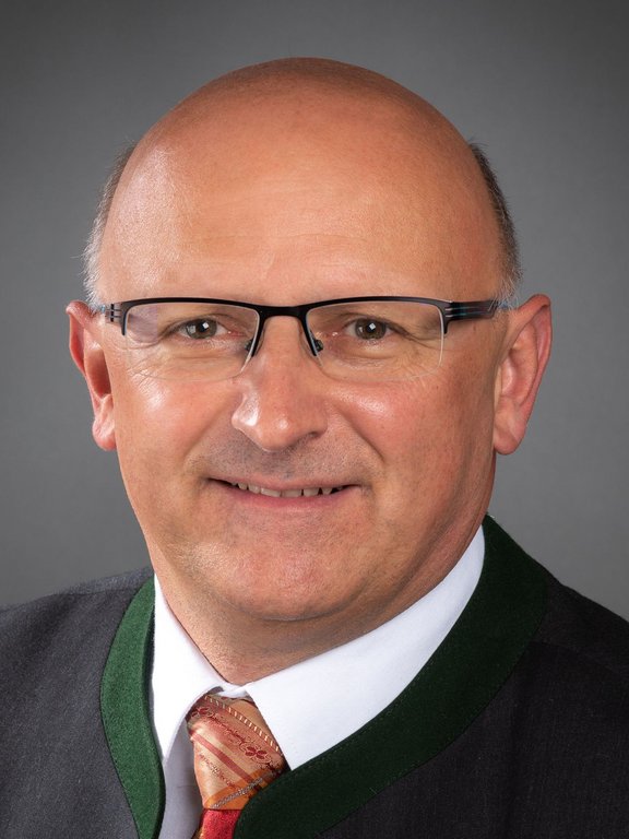 © Werner Stieber Porträtfoto Rudolf Elsenwenger
