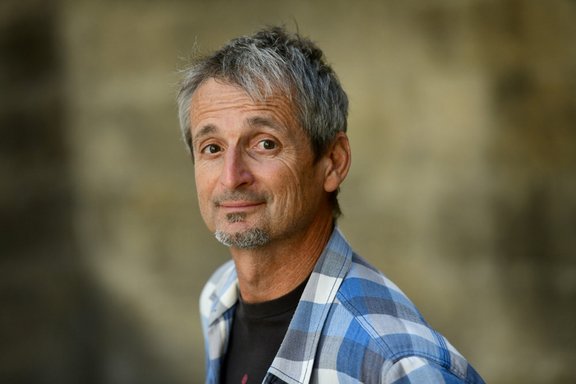 © Heribert Corn Porträtfoto Hans-Peter Hutter